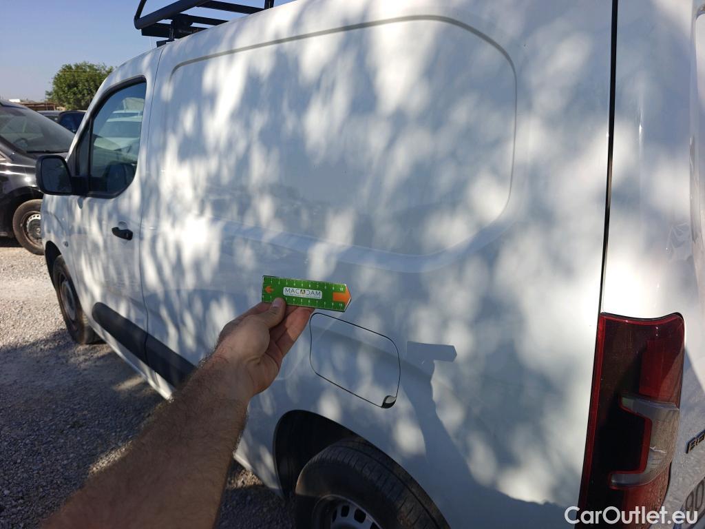  Citroen  Berlingo CITROEN  / 2018 / 3P / furgón derivado de turismo Talla M BlueHDi 100 CONTROL #35