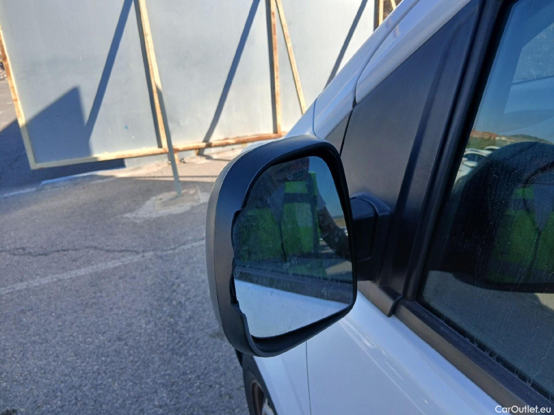  Opel  Vivaro OPEL  / 2019 / 4P / furgón 1.5 Diésel 74kW (100CV) M Std Express (AC) #8