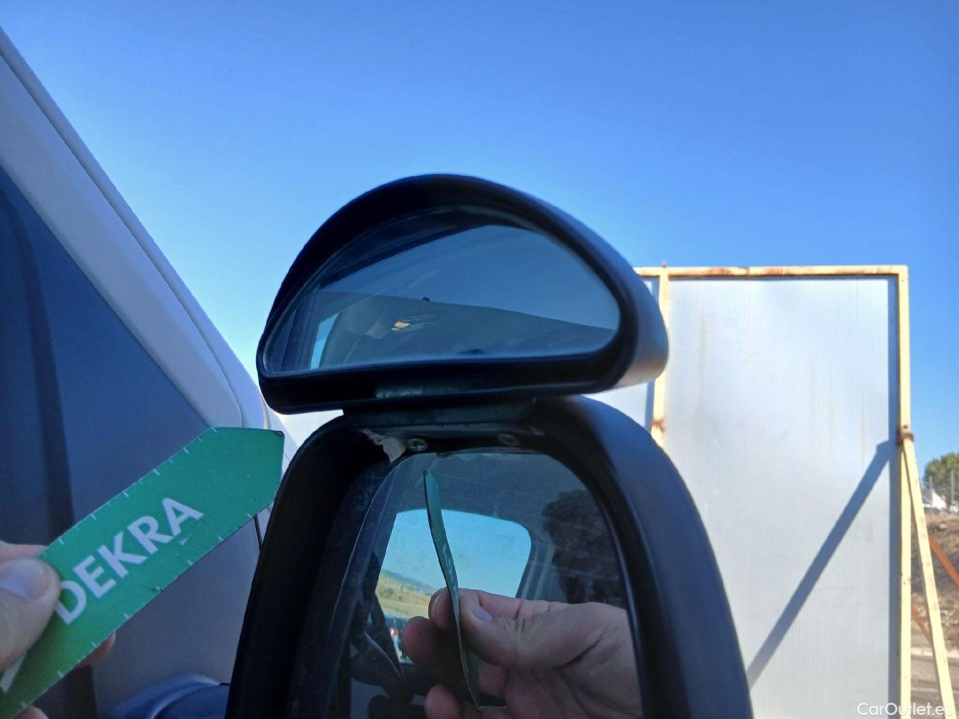  Opel  Vivaro OPEL  / 2019 / 4P / furgón 1.5 Diésel 74kW (100CV) M Std Express (AC) #27