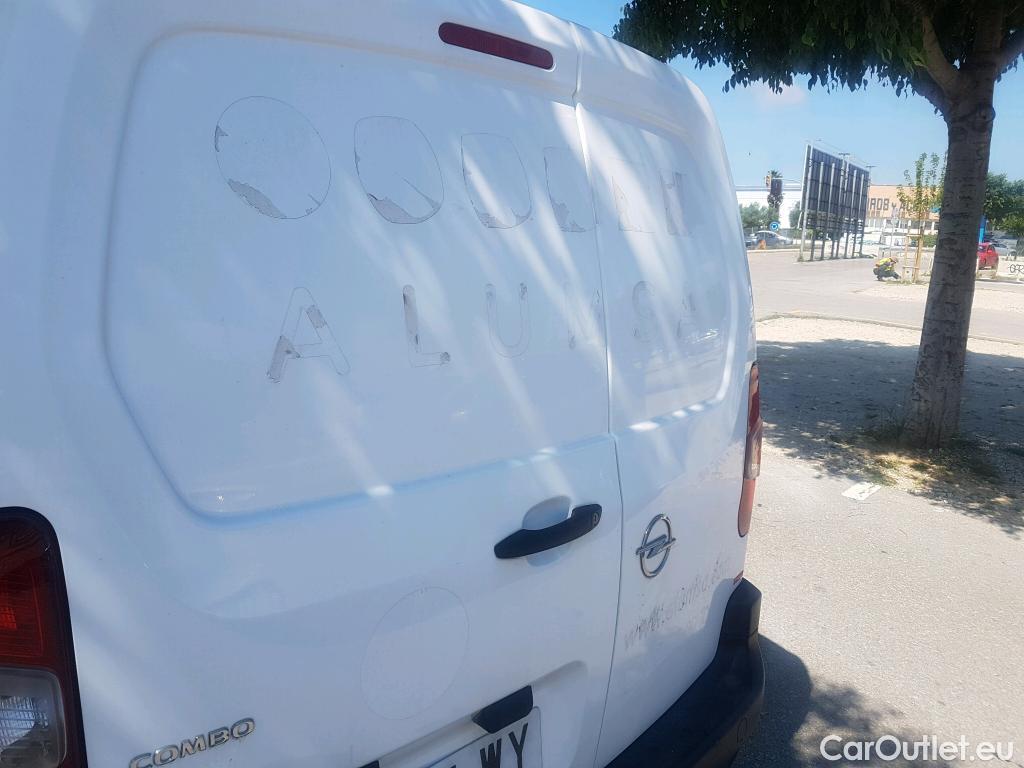  Opel  Combo OPEL  / 2018 / 3P / furgón derivado de turismo 1.5 TD 75kW (100CV) Express L H1 650kg (AC) #1