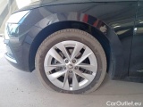  Skoda  Octavia SKODA  WAGON / 2020 / 5P / STATION WAGON 2.0 TDI EVO 110KW STYLE DSG #40