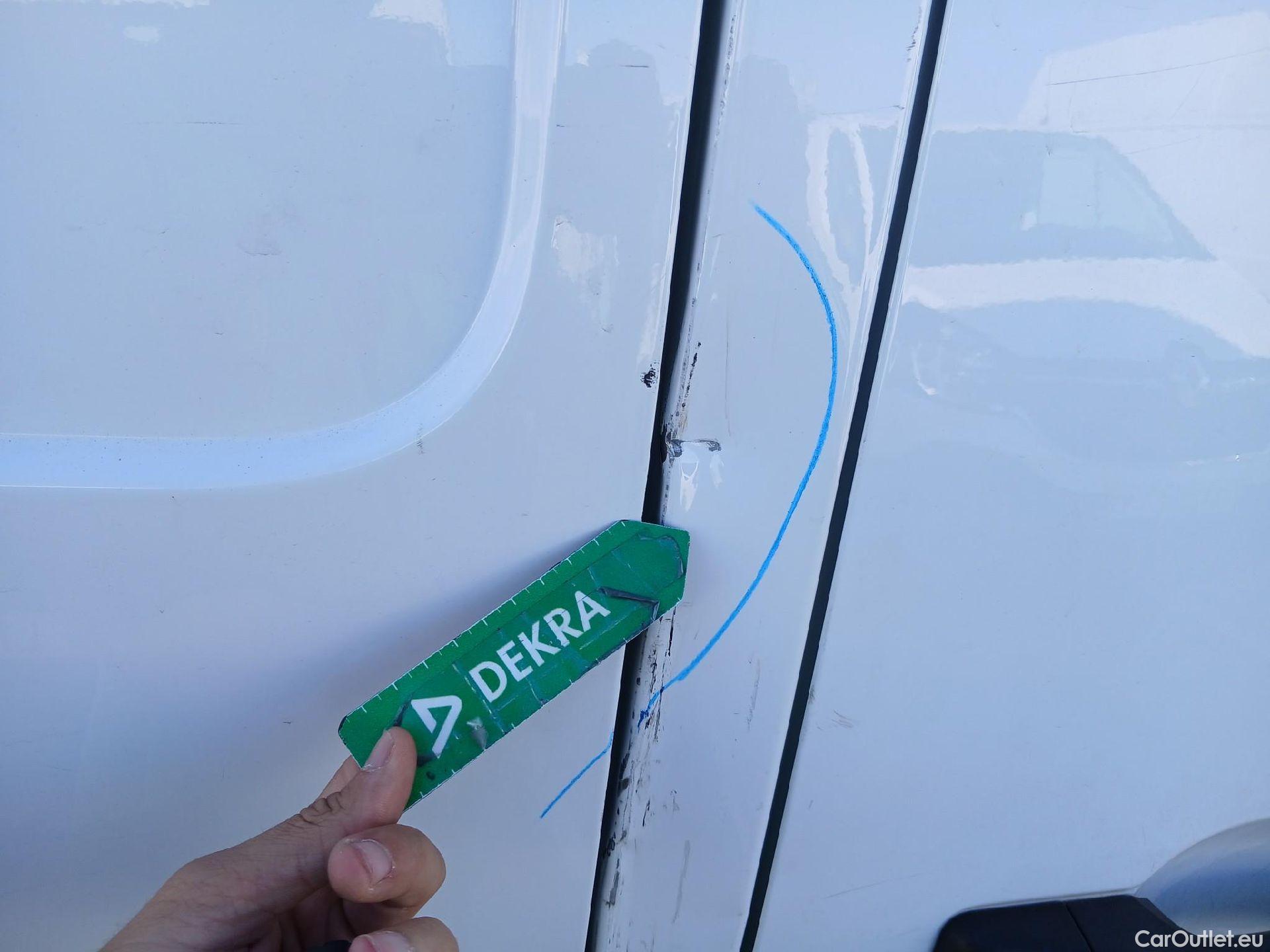  Renault  Master RENAULT  / 2019 / 4P / furgón Fu. P L4H3 3500 RG E B dCi 107kW (145CV) #31