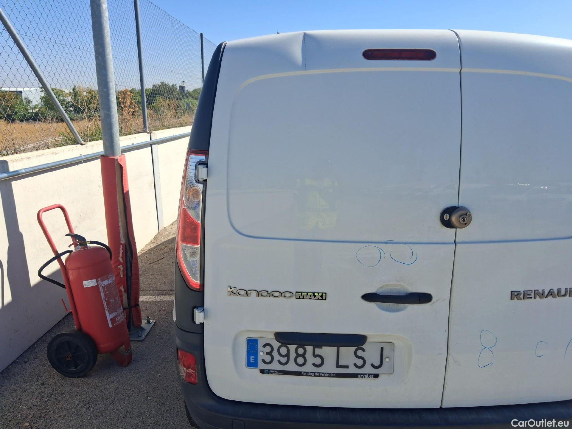  Renault  Kangoo RENAULT  Furgón/2013/4P/furgón derivado de turismo Maxi 2p Blue dCi 70 kW (95CV) #24