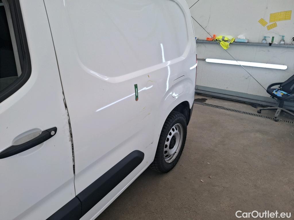  Citroen  Berlingo  Fourgon Worker M 1000 1.2 PureTech 130CV BVA8 E6d #1