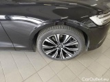  Volvo  V60 VOLVO  / 2019 / 5P / STATION WAGON B4 D AUTOM. PLUS BRIGHT #43