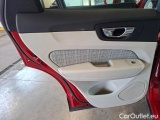  Volvo  XC60 VOLVO  / 2021 / 5P / SUV B4 D AWD AUTOMATICO ESSENTIAL #90