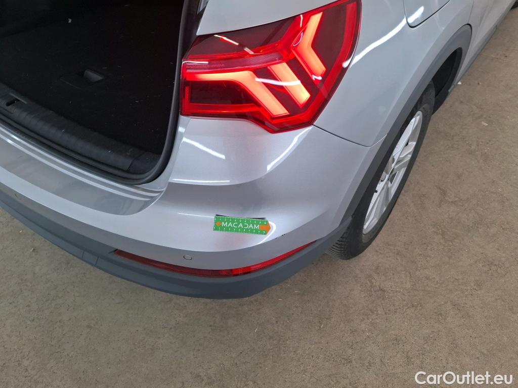  Audi  Q3  35 TDI Business Line 2.0 TDI 150CV BVA7 E6d #17
