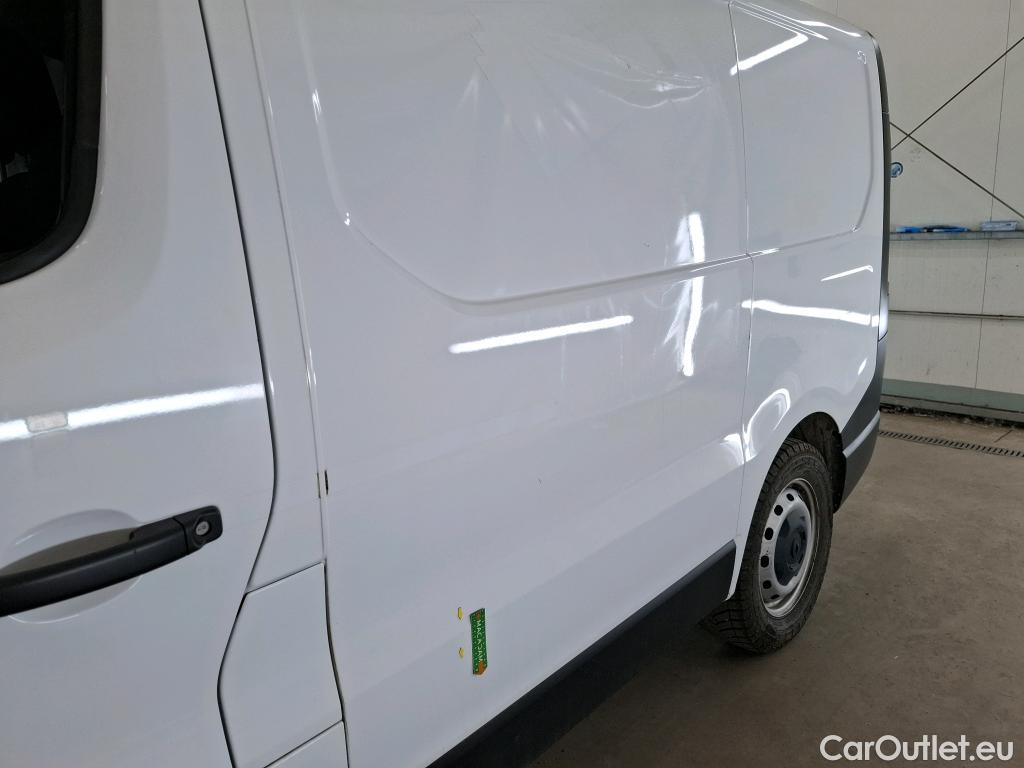  Renault  Trafic RENAULT  / 2021 / 4P / Fourgon tôlé FG CF L1H1 3T Blue dCi 150 #13