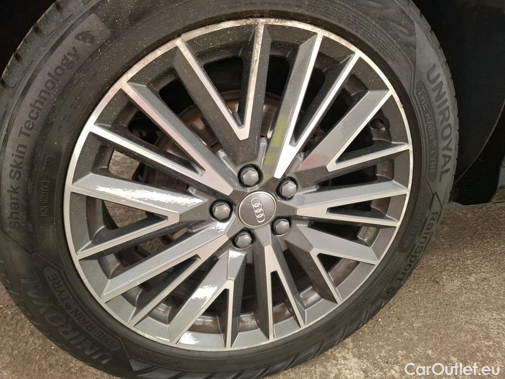  Audi  Q3  35 TDI Design luxe 2.0 TDI 150CV BVA7 E6dT #13