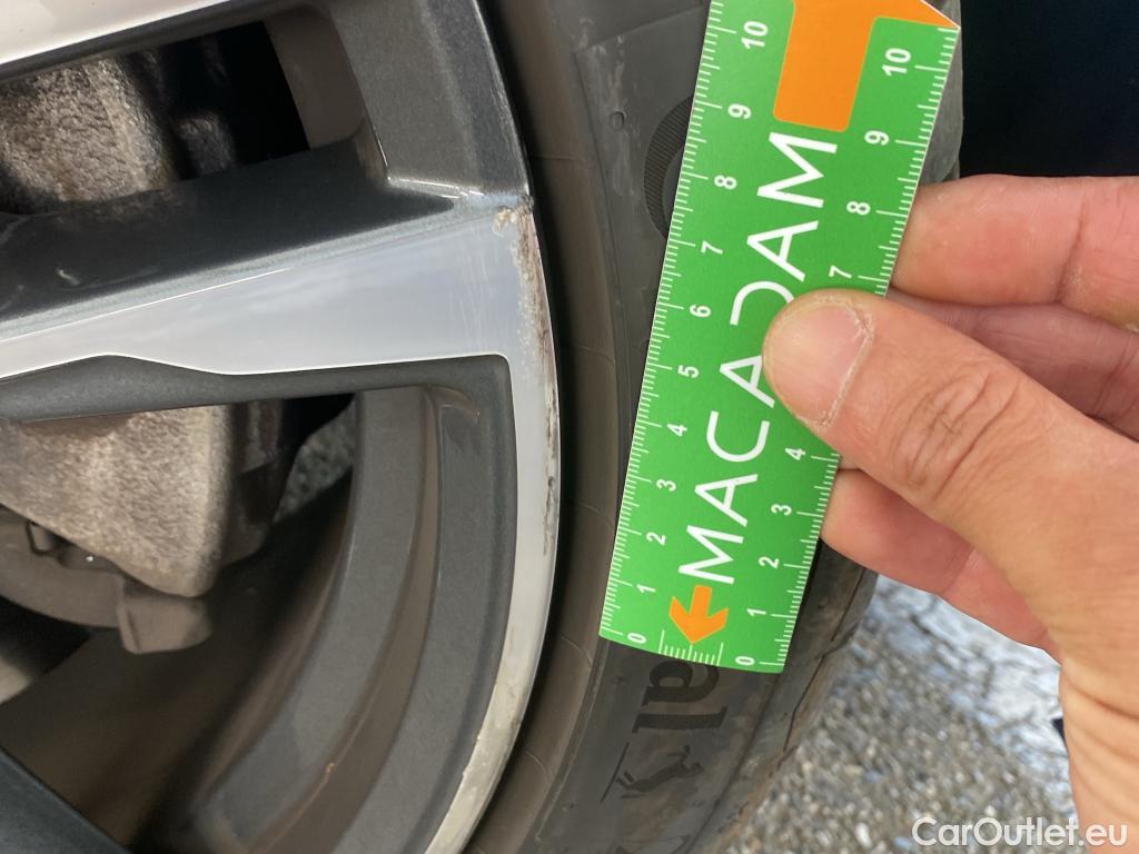  Bmw  Serie 1 Série 1 Berline 120 d xDrive M Sport 2.0 190CV BVA8 E6d #1
