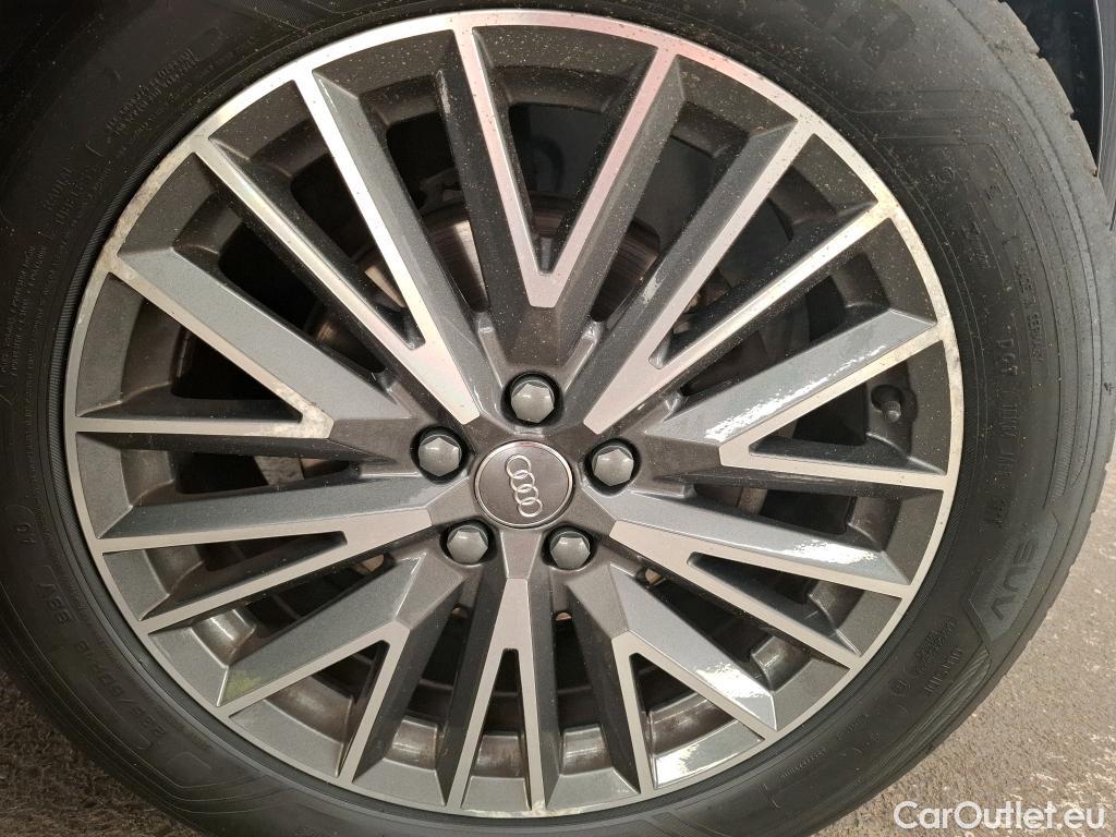  Audi  Q3  35 TDI Design luxe 2.0 TDI 150CV BVA7 E6dT #18
