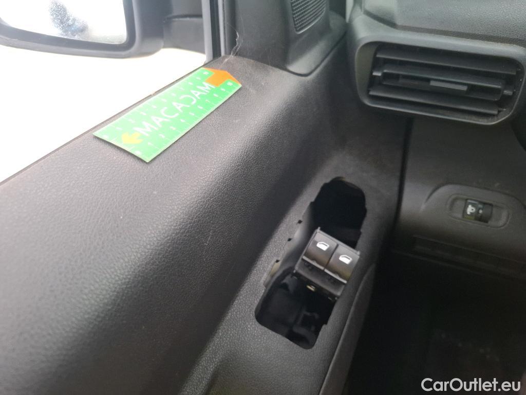  Citroen  Berlingo  Fourgon Worker M 1000 1.2 PureTech 130CV BVA8 E6d #14