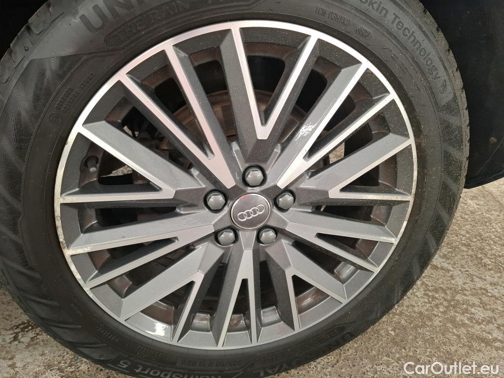  Audi  Q3  35 TDI Design luxe 2.0 TDI 150CV BVA7 E6dT #9
