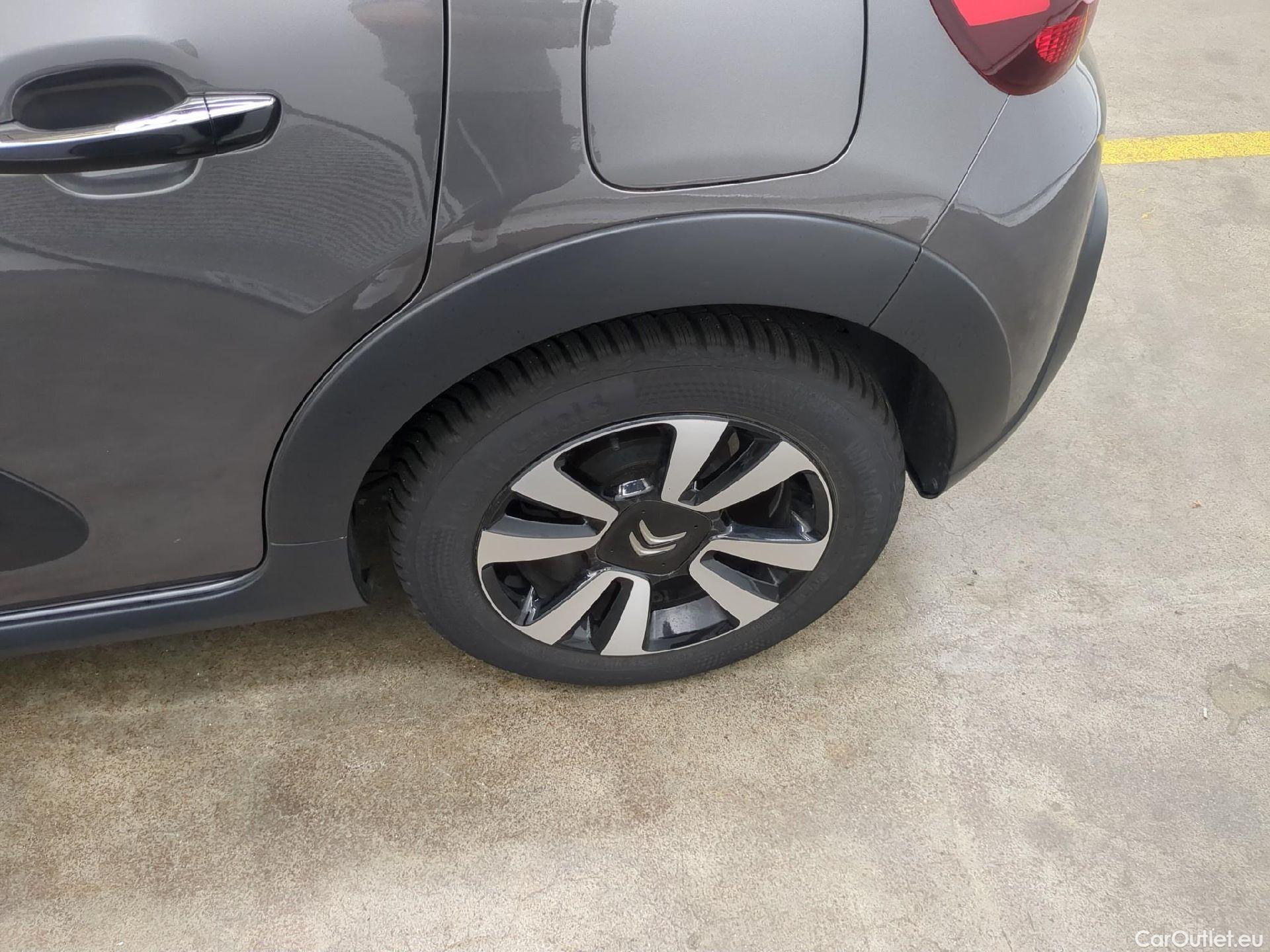  Citroen  C3  Max 1.2 PureTech 80CV BVM5 6E #2