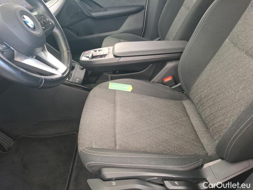  Bmw  X1 BMW  / 2022 / 5P / SUV sDrive18d DKG7 #3