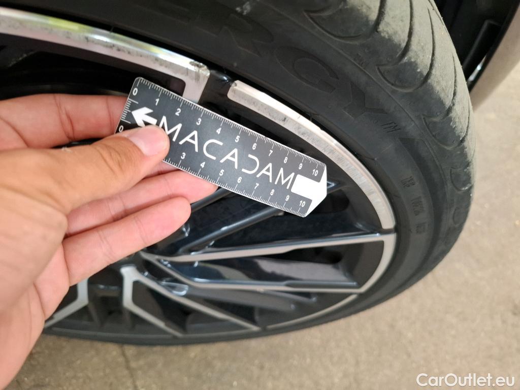  Bmw  Serie 2 BMW Série 2 Gran Coupé / 2019 / 4P / Berline 218I M Sport #19
