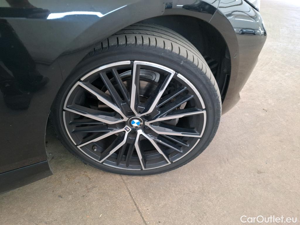  Bmw  Serie 2 BMW Série 2 Gran Coupé / 2019 / 4P / Berline 218I M Sport #16
