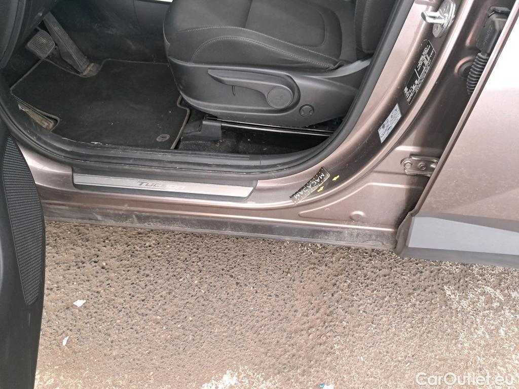  Hyundai  Tucson  Creative Hybrid 2WD 1.6 T-GDI 230CV BVA6 E6d #19