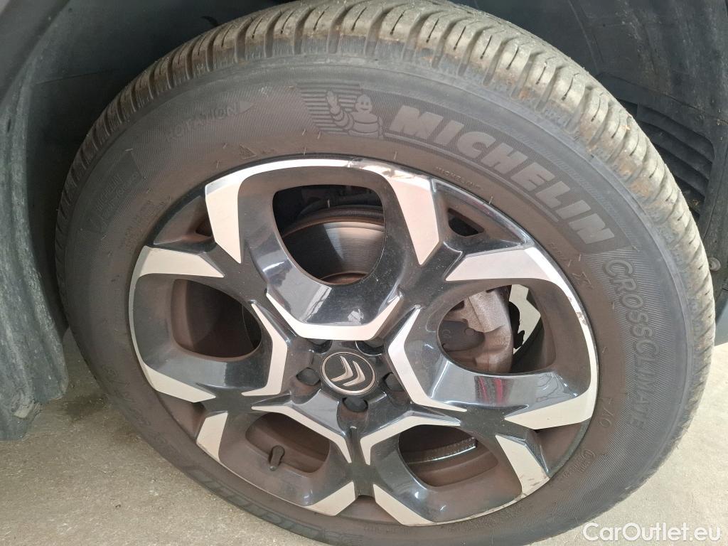  Citroen  C5 Aircross  Shine 1.2 PureTech 130CV BVA8 E6d #11