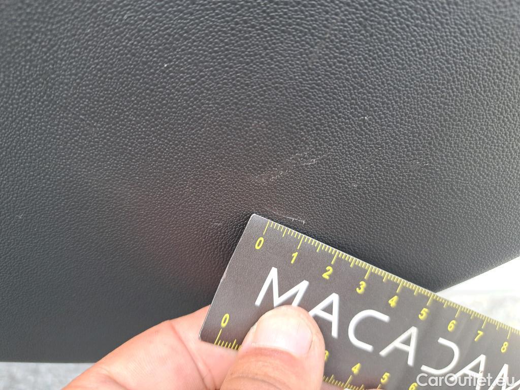  Citroen  C3 CITROEN  5p Berline PureTech 82 BVM Feel Business #3