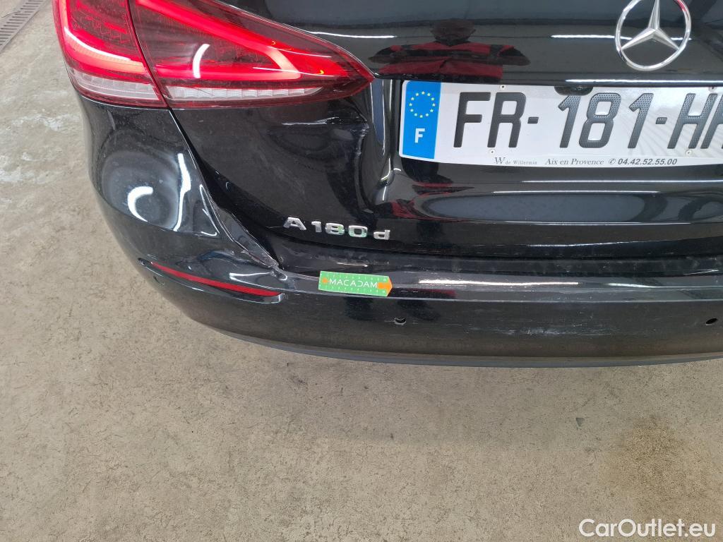  Mercedes  A-Klasse MERCEDES-BENZ Classe A Compact / 2018 / 5P / Berline A 180 d Business Line #1
