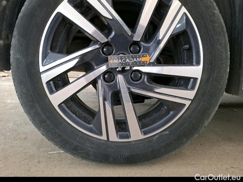  Peugeot  208  Style 1.2 PureTech 75CV BVM5 E6d #8
