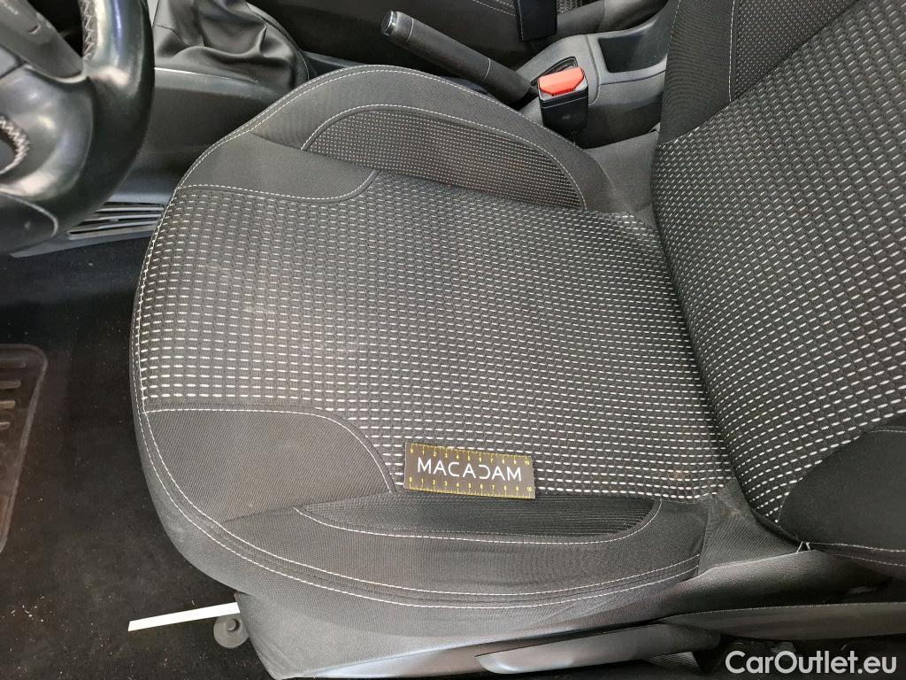 Peugeot  208  Allure Business 1.2 PureTech 110CV BVM6 E6dT #14