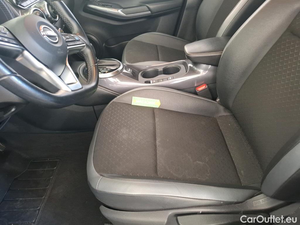  Nissan  Juke NISSAN  2019 5P Crossover Hybrid 143 Business+ #3
