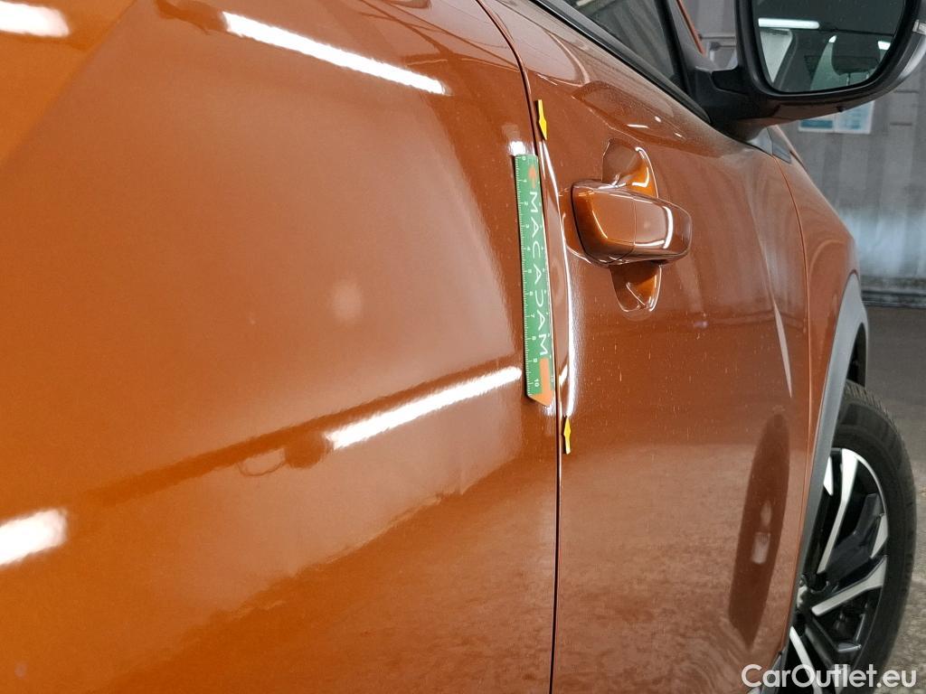 Peugeot  2008 PEUGEOT  / 2019 / 5P / Crossover BLUEHDI 130 S&S EAT8 ALLURE #2