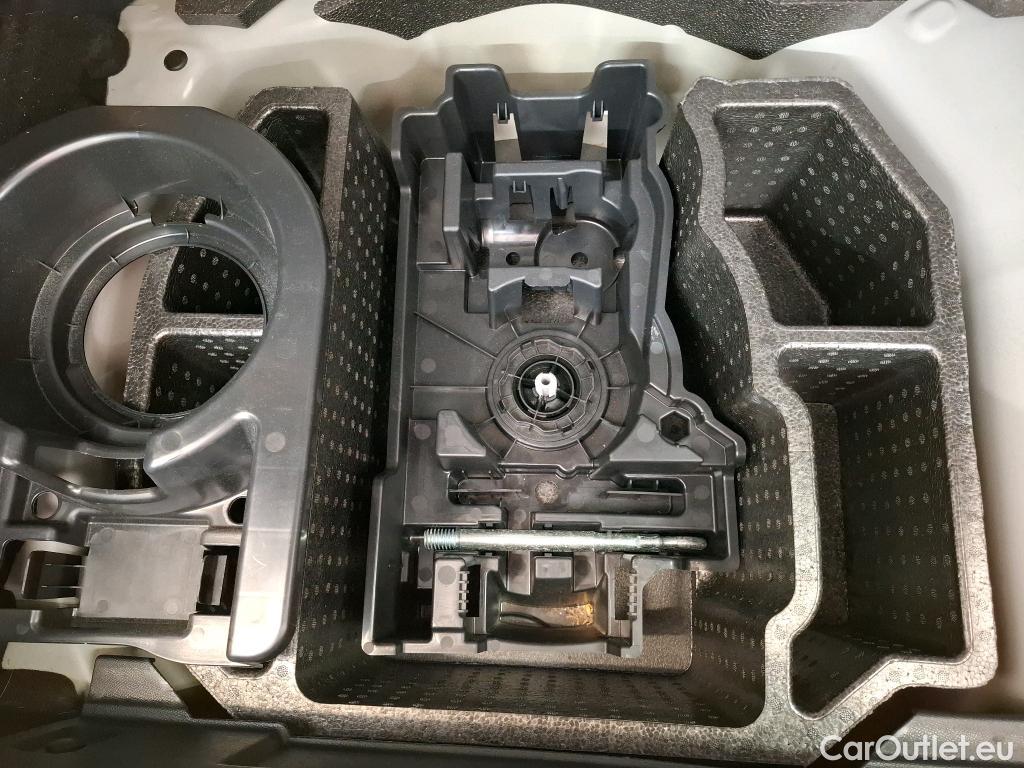  Peugeot  208  Style 1.2 PureTech 75CV BVM5 E6d #3