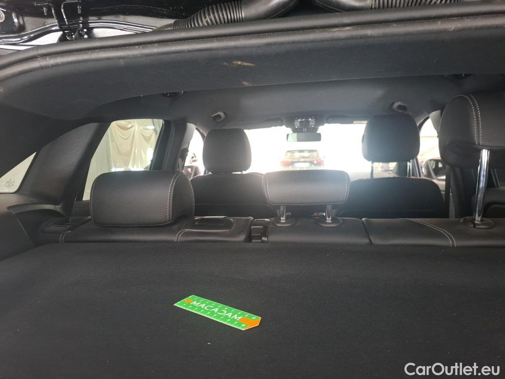  Mercedes  GLA MERCEDES-BENZ  / 2020 / 5P / SUV  250 e BUSINESS LINE DCT #29