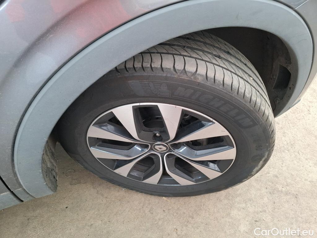  Renault  Arkana RENAULT  / 2021 / 5P / SUV Business TCe 140 EDC #1