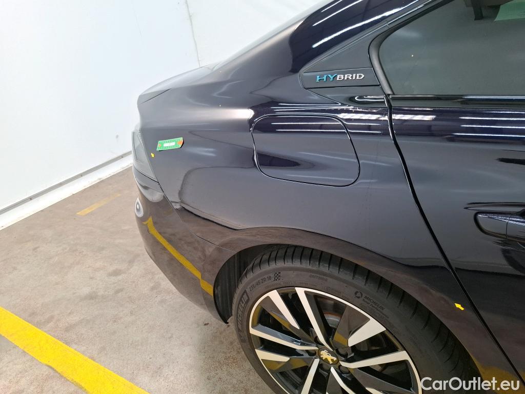  Peugeot  508 PEUGEOT  / 2018 / 5P / Berline HYBRID 225 E-EAT8 GT #23