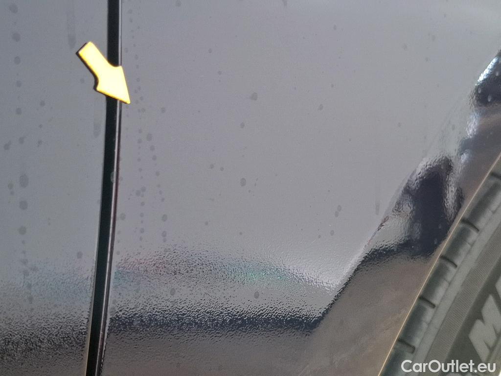  Peugeot  508 PEUGEOT  / 2018 / 5P / Berline HYBRID 225 E-EAT8 GT #46