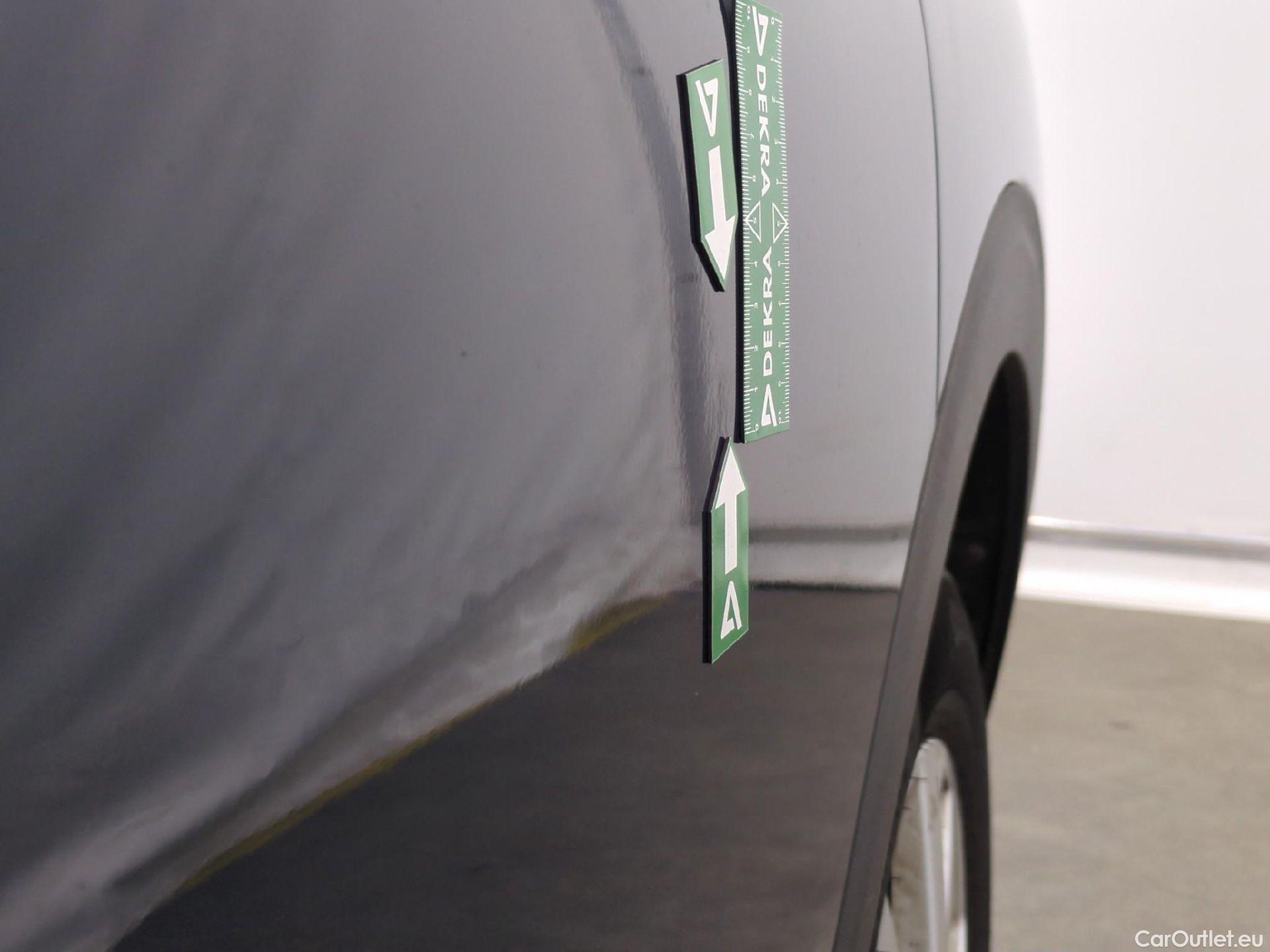  Peugeot  5008  Active Pack 1.2 PureTech 130CV BVA8 7 Sieges E6d #37