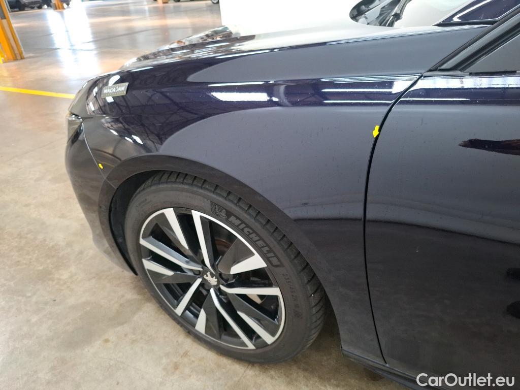  Peugeot  508 PEUGEOT  / 2018 / 5P / Berline HYBRID 225 E-EAT8 GT #40