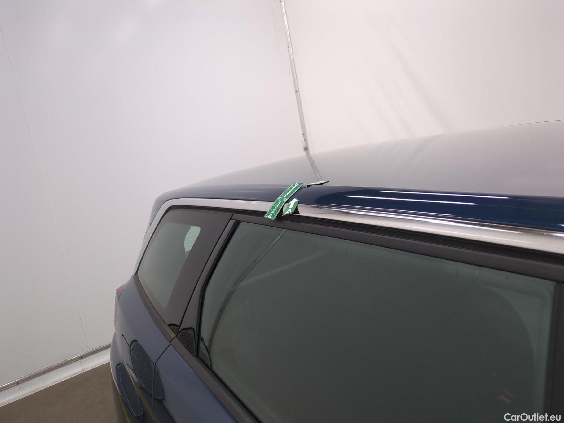  Peugeot  5008  Active Pack 1.2 PureTech 130CV BVA8 7 Sieges E6d #44