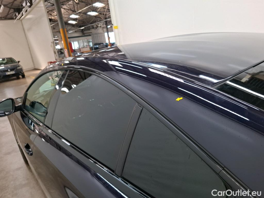  Peugeot  508 PEUGEOT  / 2018 / 5P / Berline HYBRID 225 E-EAT8 GT #64