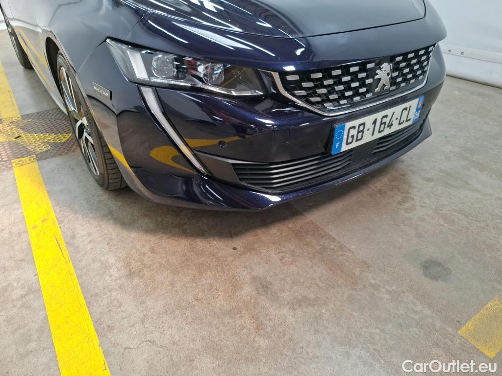  Peugeot  508 PEUGEOT  / 2018 / 5P / Berline HYBRID 225 E-EAT8 GT #52