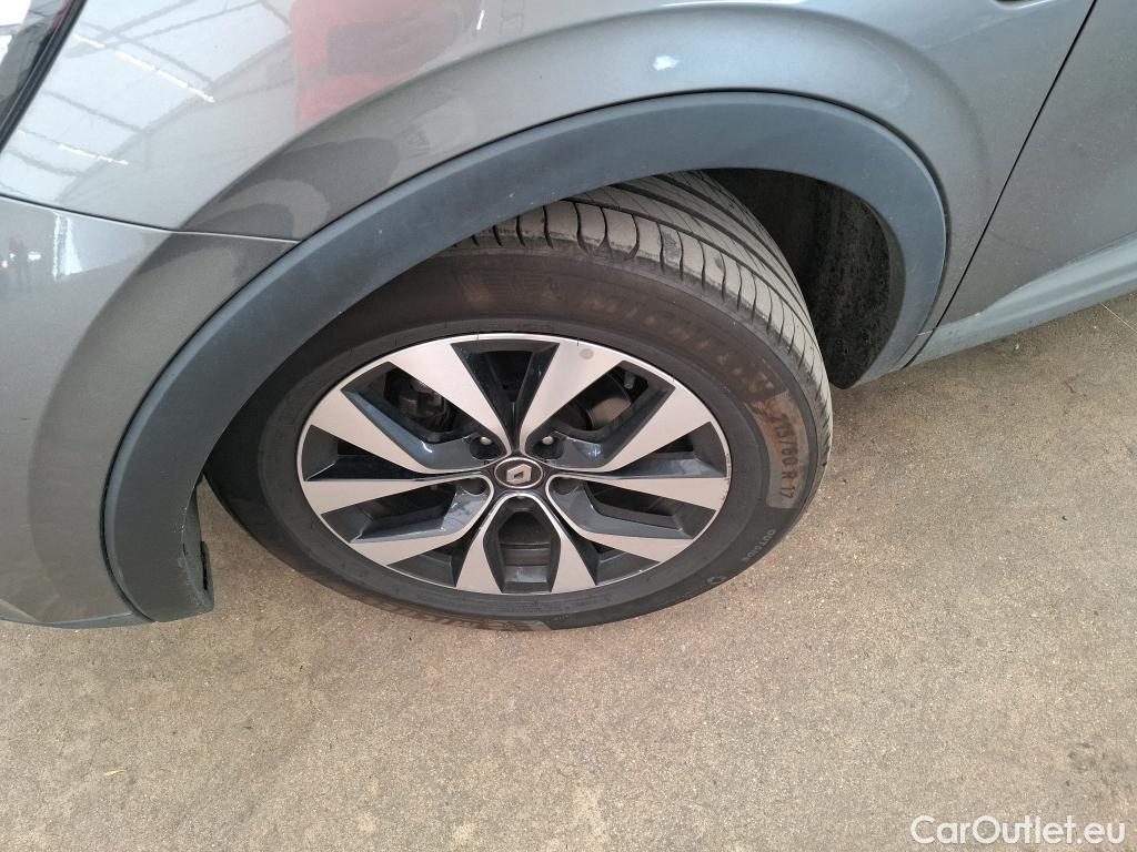  Renault  Arkana RENAULT  / 2021 / 5P / SUV Business TCe 140 EDC #18