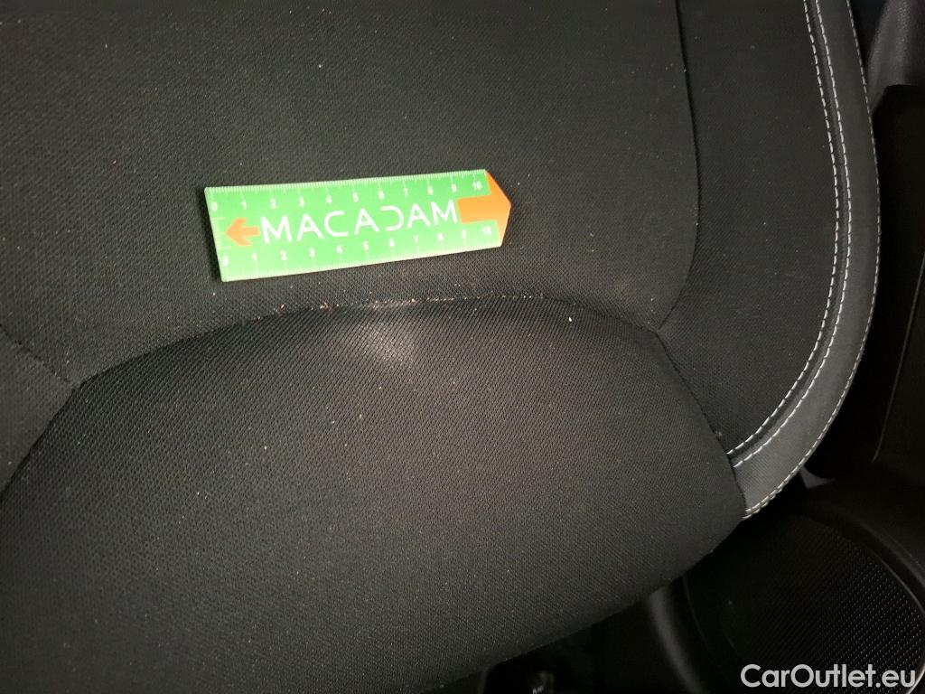  Renault  Clio  IV Business 0.9 TCe 90CV BVM5 E6 #21