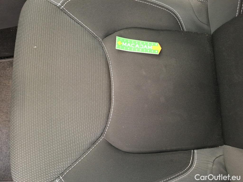  Renault  Clio  IV Business 0.9 TCe 90CV BVM5 E6 #17