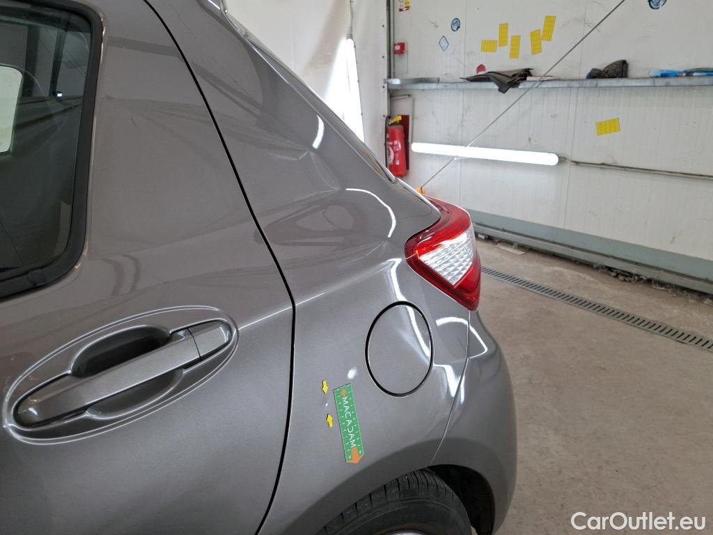  Toyota  Yaris TOYOTA  Hybride / 2017 / 5P / Berline 1.5 VVT-I HYBRID France Business #13