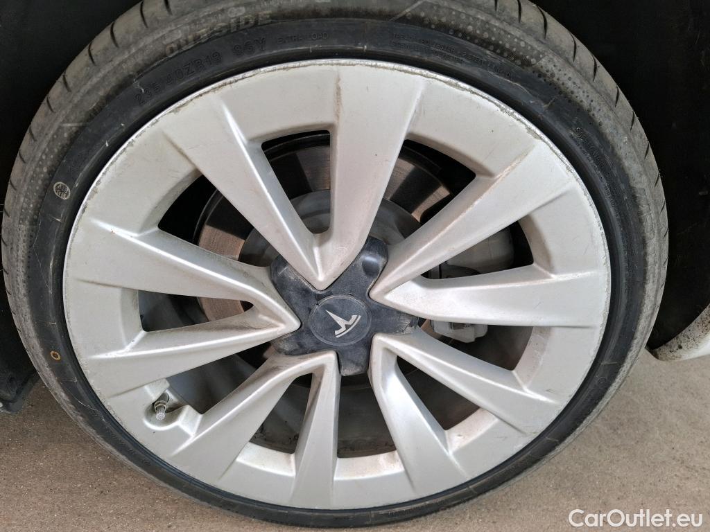  Tesla  Model 3 TESLA  / 2018 / 4P / Berline Grande Autonomie #9