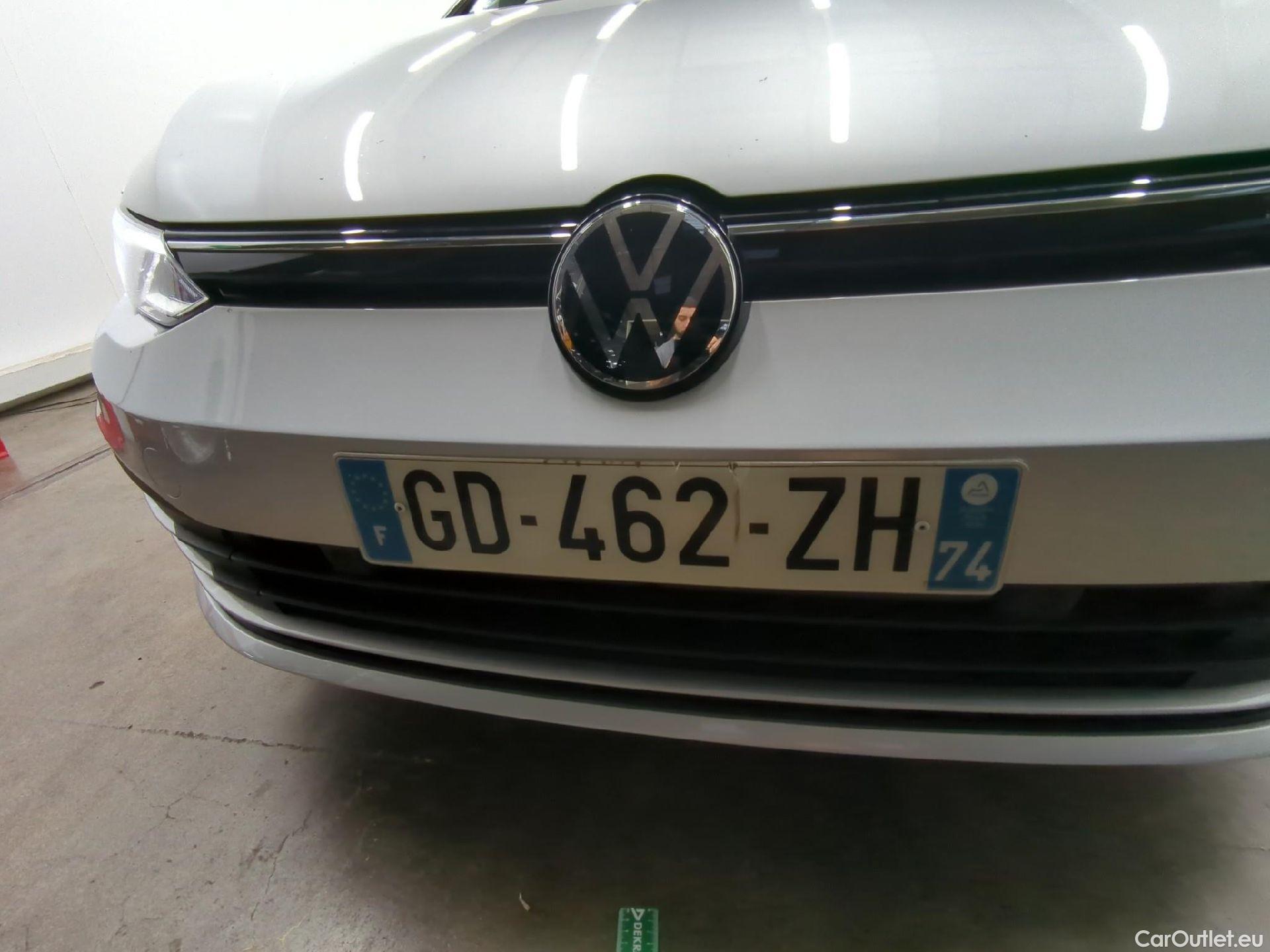  Volkswagen  Golf  VOLKSWAGEN / 2020 / 5P / Berline 1.0 eTSI OPF 110 DSG7 Life Business #20