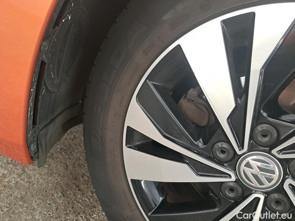  Volkswagen  Polo  VI Comfortline 1.0 75CV BVM5 E6 #24