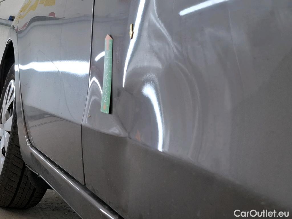  Toyota  Yaris TOYOTA  Hybride / 2017 / 5P / Berline 1.5 VVT-I HYBRID France Business #3