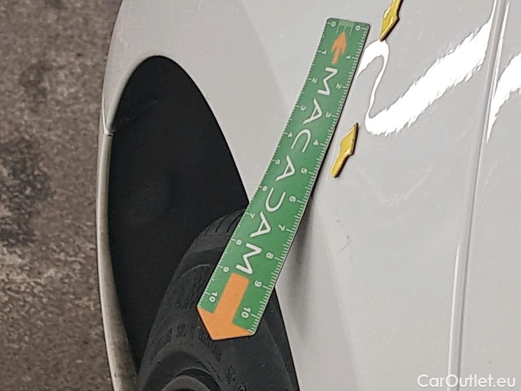  Tesla  Model 3 TESLA  / 2018 / 4P / Berline Autonomie Standard Plus RWD #9