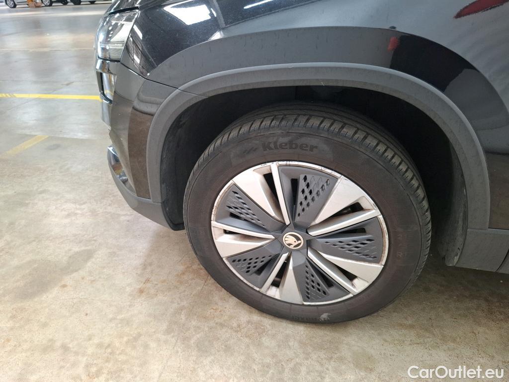  Skoda  Karoq SKODA  2022 5P SUV 1 5 TSI 150ch ACT DSG7 Business #38