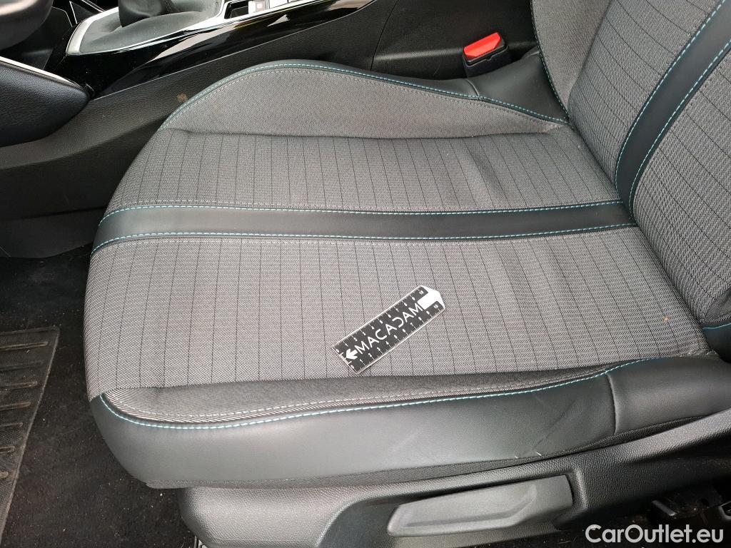  Peugeot  208  Allure Business 1.5 HDi 100CV BVM6 E6d #17